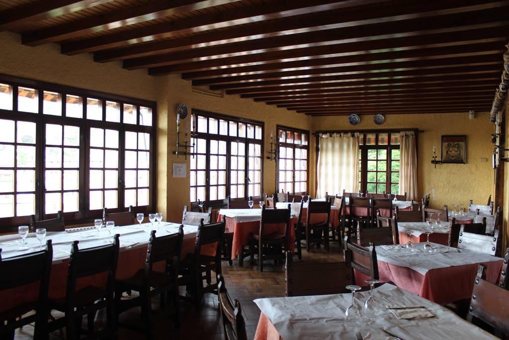 Hostal Pancorbo Exterior photo