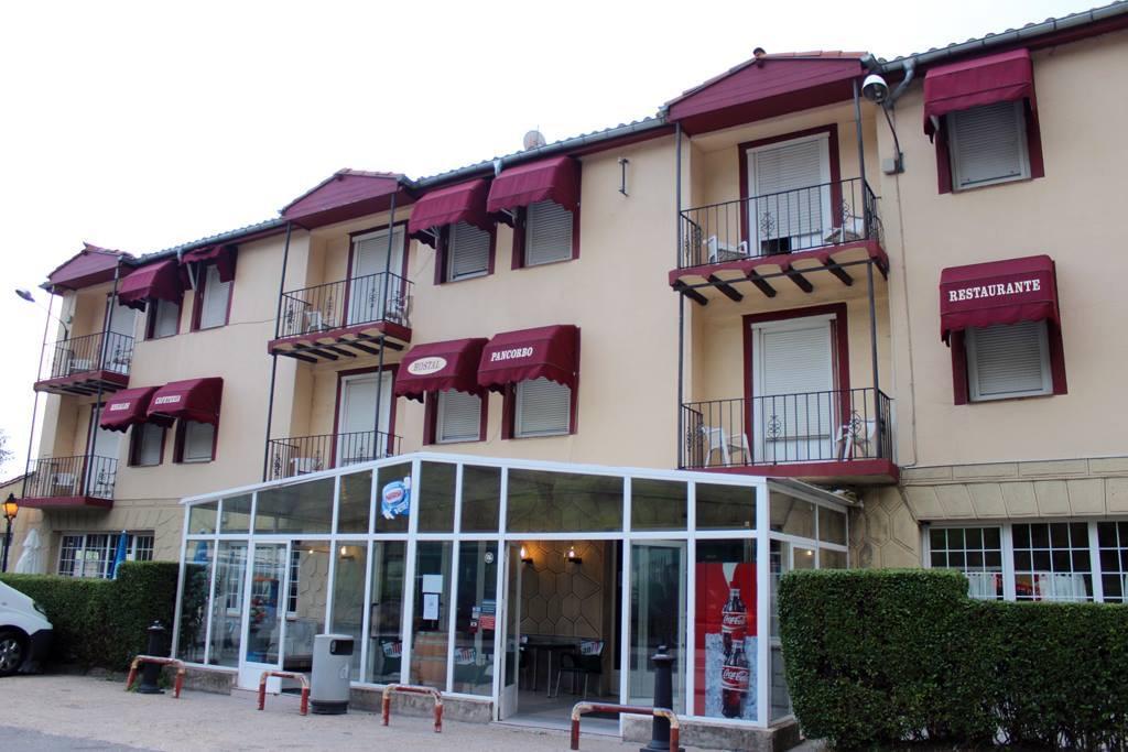 Hostal Pancorbo Exterior photo